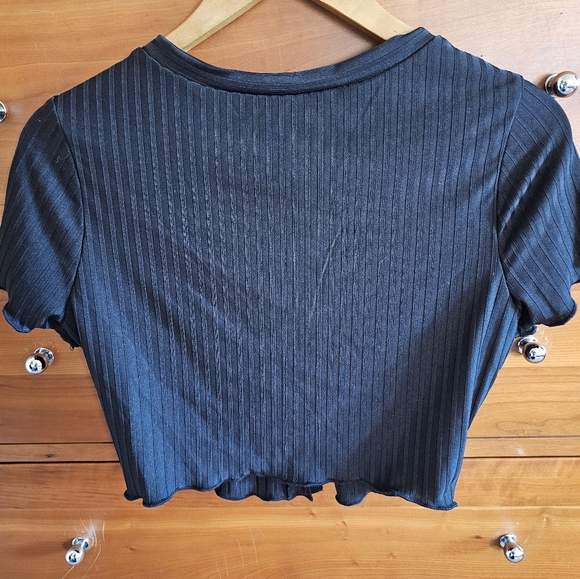 Top - Picture 2 of 2